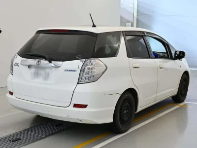 HONDA FIT SHUTTLE