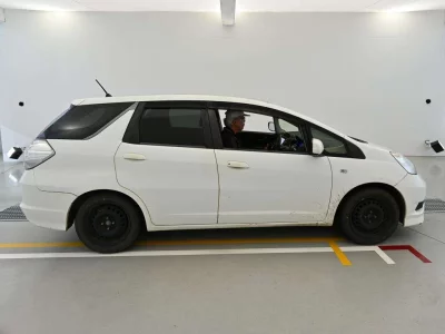 HONDA FIT SHUTTLE
