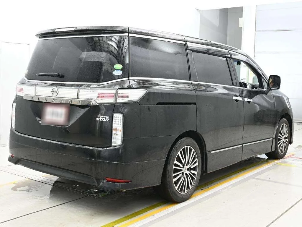 Nissan ELGRAND 250 HIGHWAY STAR S, миниатюра 2