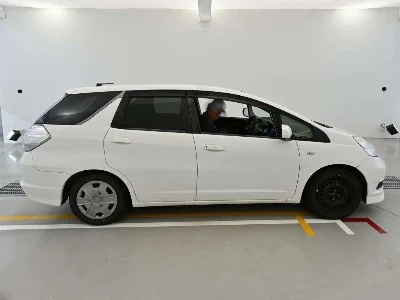 HONDA FIT SHUTTLE