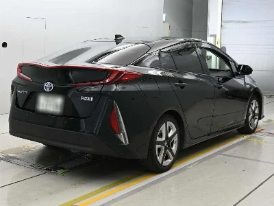 TOYOTA PRIUS PHV