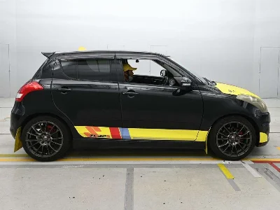 SUZUKI SWIFT SPORTS