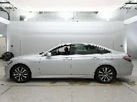 Toyota CROWN HYBRID
