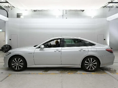 TOYOTA CROWN HYBRID