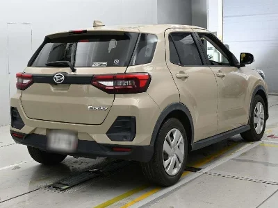 DAIHATSU ROCKY