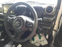 Цена авто Suzuki Jimny Sierra с аукционов Японии, номер кузова JB74W, пробег 32 000, оценка 3