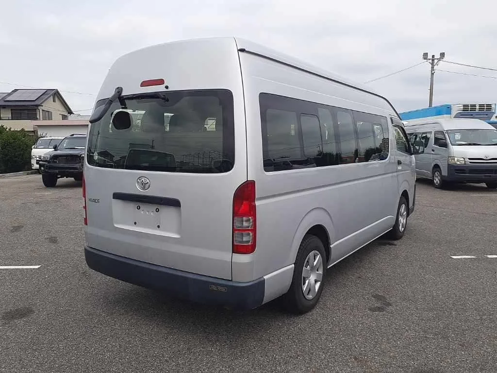 Toyota Commuter DX, миниатюра 2