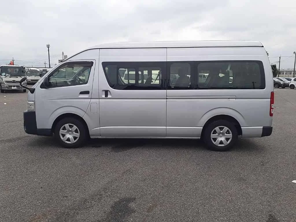 Toyota Commuter DX, миниатюра 4