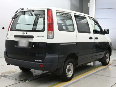 TOYOTA TOWN ACE VAN