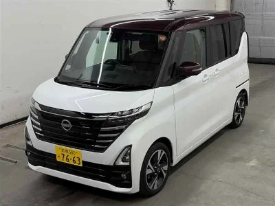 NISSAN ROOX