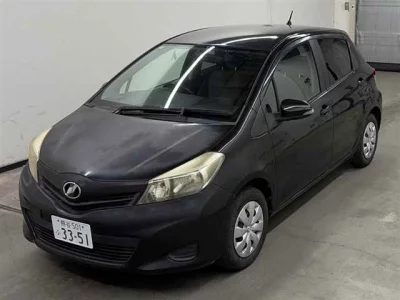 TOYOTA VITZ