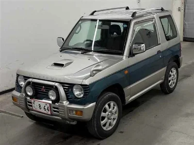 MITSUBISHI PAJERO MINI