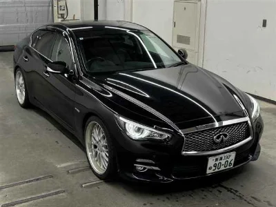 NISSAN SKYLINE