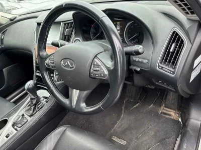 NISSAN SKYLINE