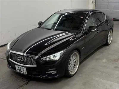 NISSAN SKYLINE