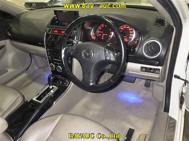 Mazda ATENZA SPORT WAGON  с аукциона в Японии
