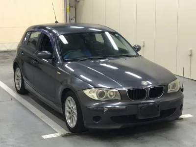 BMW 1 SERIES