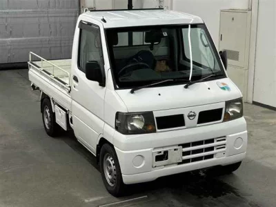 NISSAN CLIPPER TRUCK