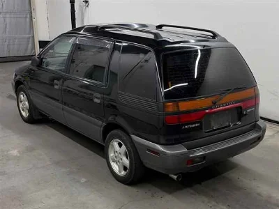 MITSUBISHI CHARIOT