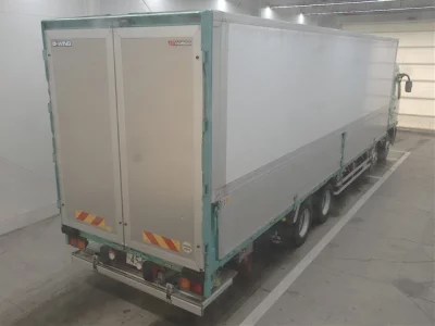 MITSUBISHI FUSO