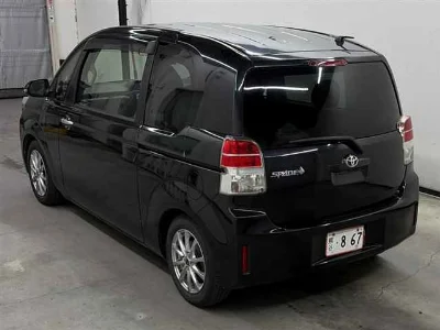 TOYOTA SPADE