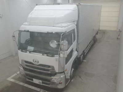 NISSAN UD