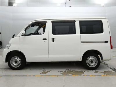 TOYOTA TOWN ACE VAN