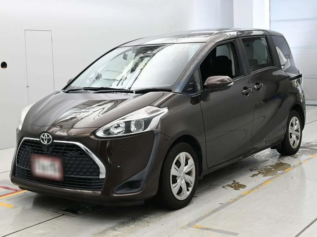 Toyota Sienta 2019