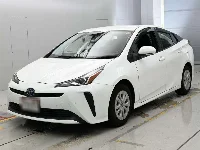 Цена авто Toyota Prius с аукционов Японии, номер кузова ZVW51, пробег 65 000, оценка 3