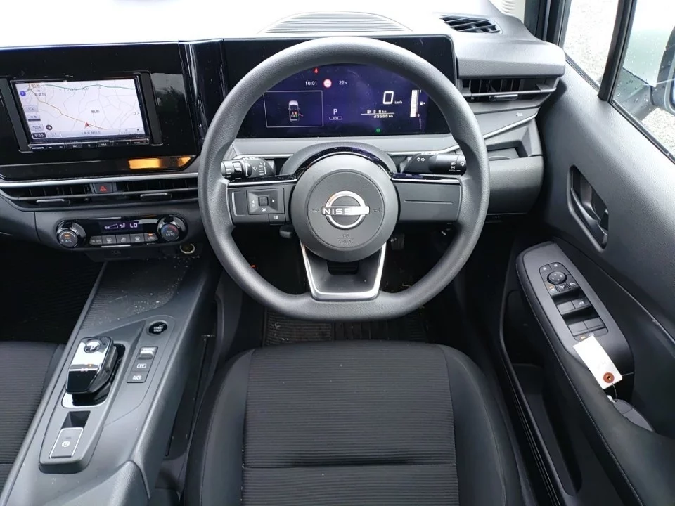 Nissan Note 2WD, миниатюра 7