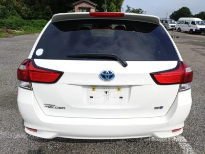 TOYOTA COROLLA FIELDER
