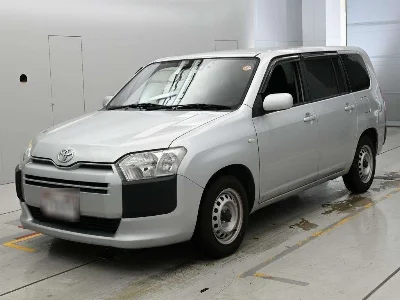 TOYOTA SUCCEED
