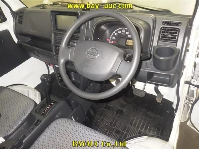 NISSAN CLIPPER TRUCK