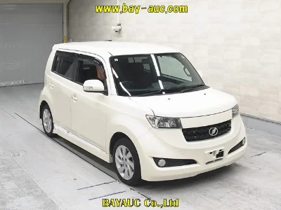 TOYOTA BB