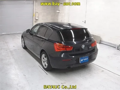 BMW 1 SERIES