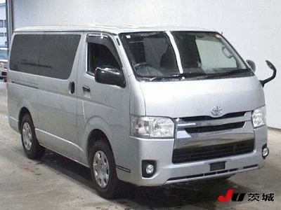TOYOTA REGIUS VAN