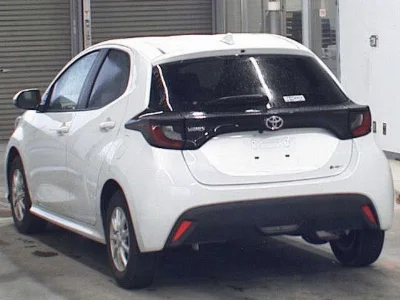 TOYOTA YARIS
