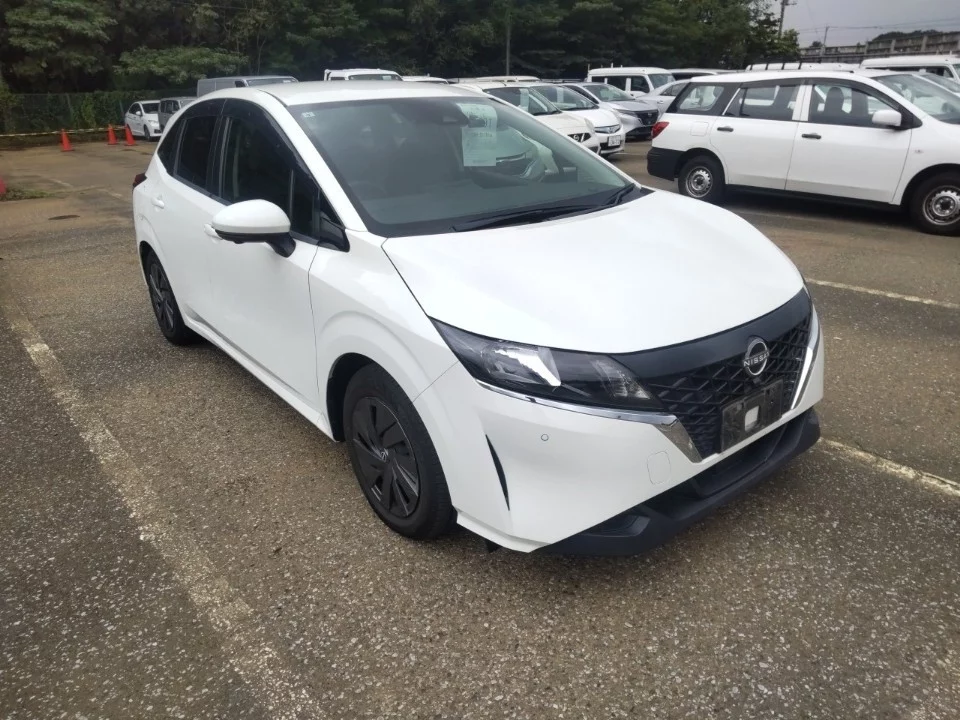 Nissan Note 4WD, миниатюра 5