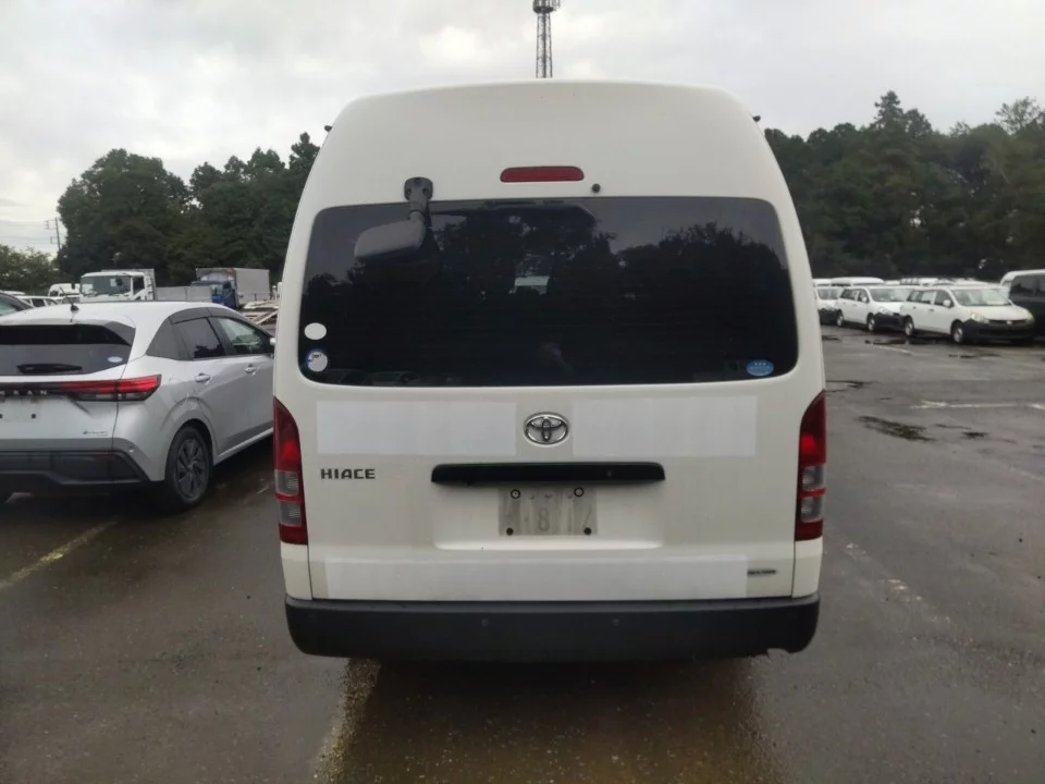 Toyota Commuter 2WD, миниатюра 2
