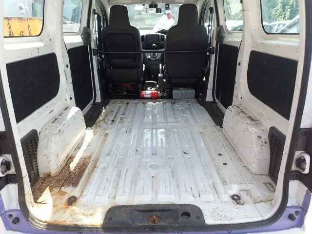 Nissan Vanette DX 4WD, миниатюра 3