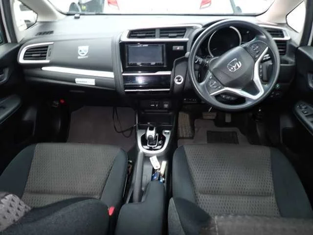 Honda Fit HYBRID*F 4WD, миниатюра 3