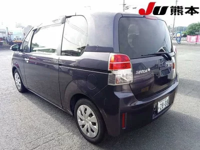 TOYOTA SPADE