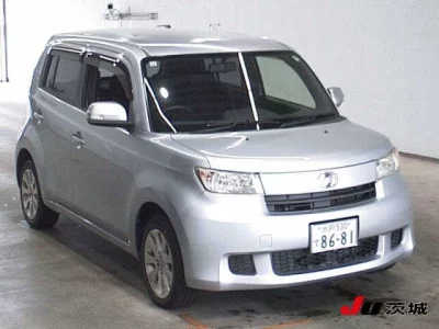 TOYOTA BB