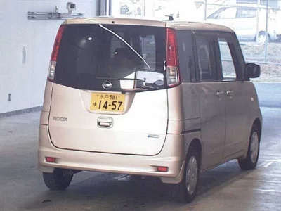 NISSAN ROOX