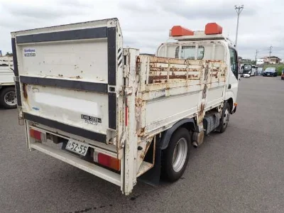 TOYOTA DYNA