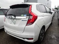 Цена авто Honda FIT HYBRID с аукционов Японии, номер кузова GP5, пробег 125 000, оценка 2