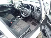 Цена авто Honda FIT HYBRID с аукционов Японии, номер кузова GP5, пробег 125 000, оценка 2