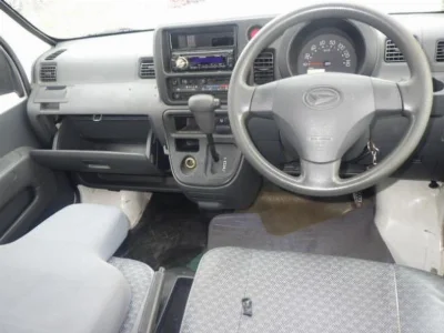 DAIHATSU HIJET VAN