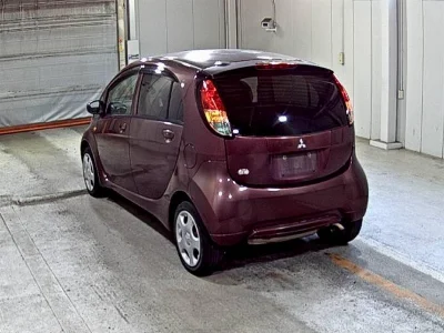 MITSUBISHI I