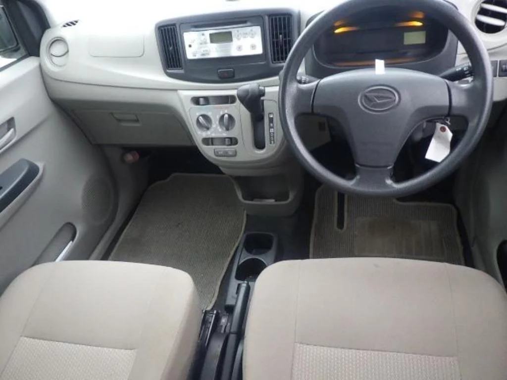 Daihatsu Mira L, миниатюра 3